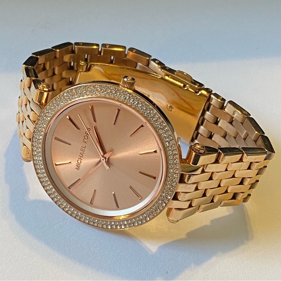 Michael Kors Rose Gold Tone Women's Watch MK3192 Pave Bezel (Needs a Battery) - Picture 1 of 7